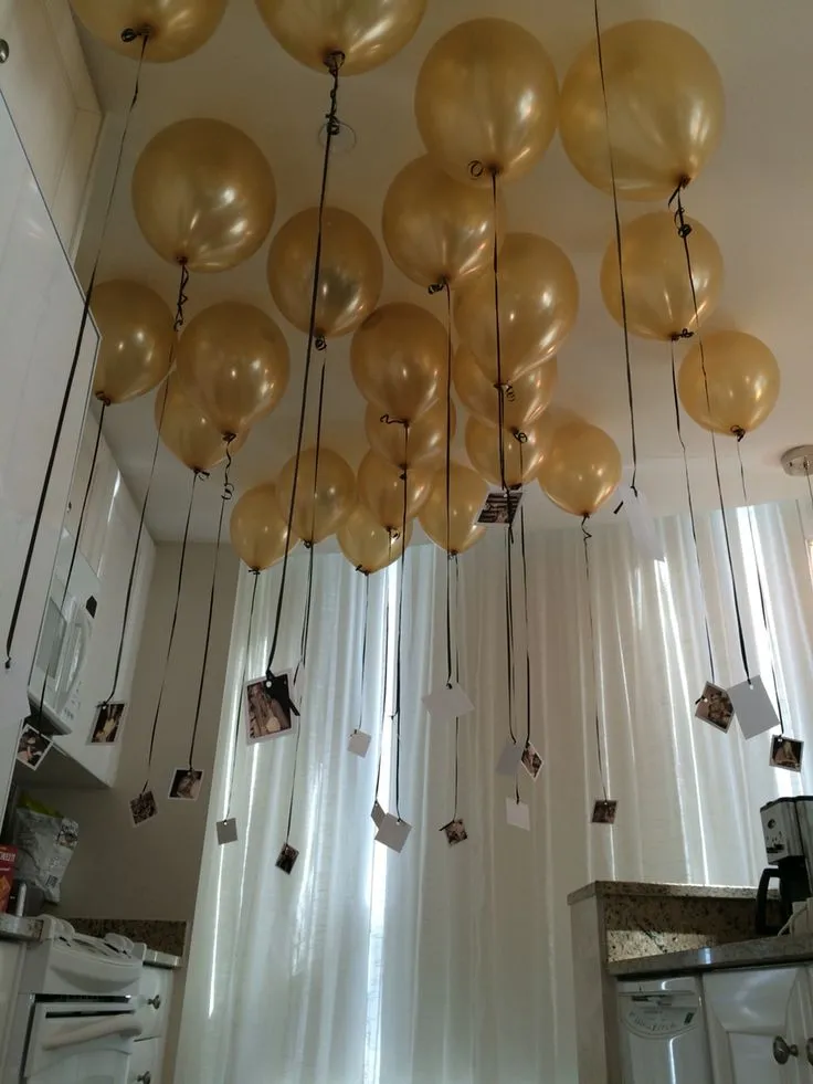 Balloon design on ceilings